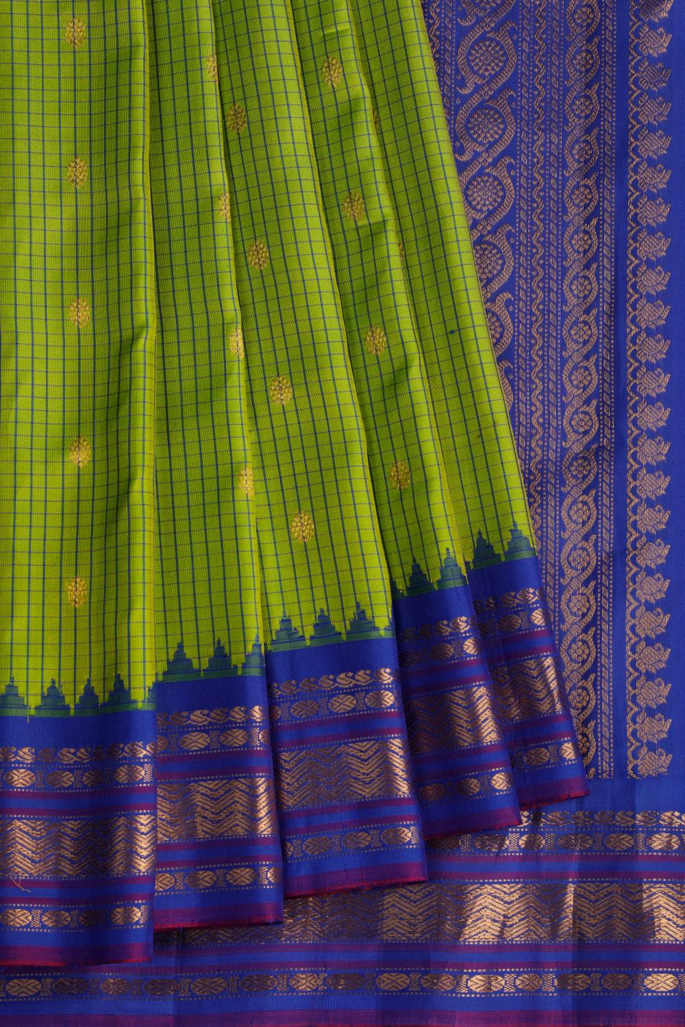 Gadwal Silk Green Saree With Checks Pattern